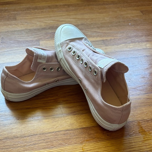 Converse Pink and White Women's Sneakers (laceless / slip on) - Picture 1 of 9